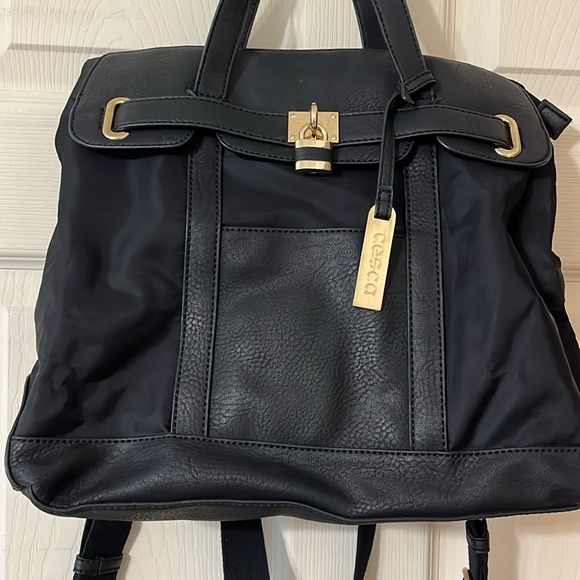 Cesca Convertible Mini Backback - Picture 2 of 6